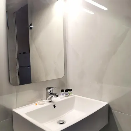 Lia Adults Only -fully Renovated Daire *