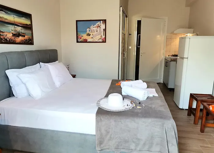 Lia Adults Only -fully Renovated 公寓