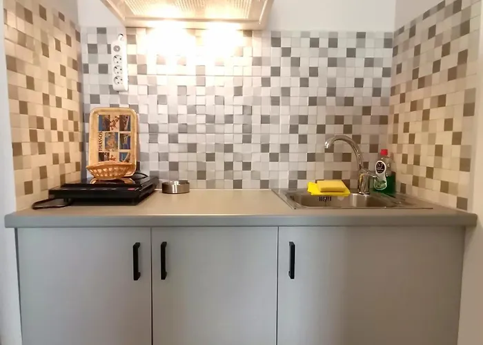 Lia Adults Only -fully Renovated * 克里斯阿穆迪亚